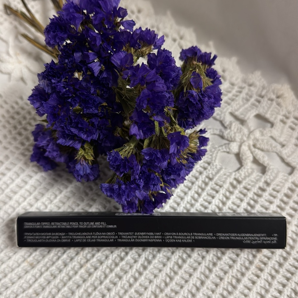 Anastasia Beverly Hills Brow Definer Triangular Brow Pencil Dark Brown 0.2 g New - Picture 10 of 11